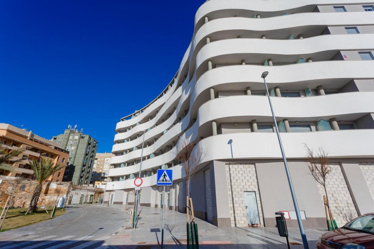 Poseidon Beach Apartment & Parking By Cadiz4Rentals エクステリア 写真